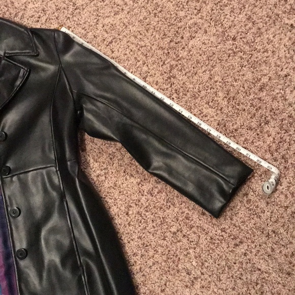 Jacket - Picture 5 of 6